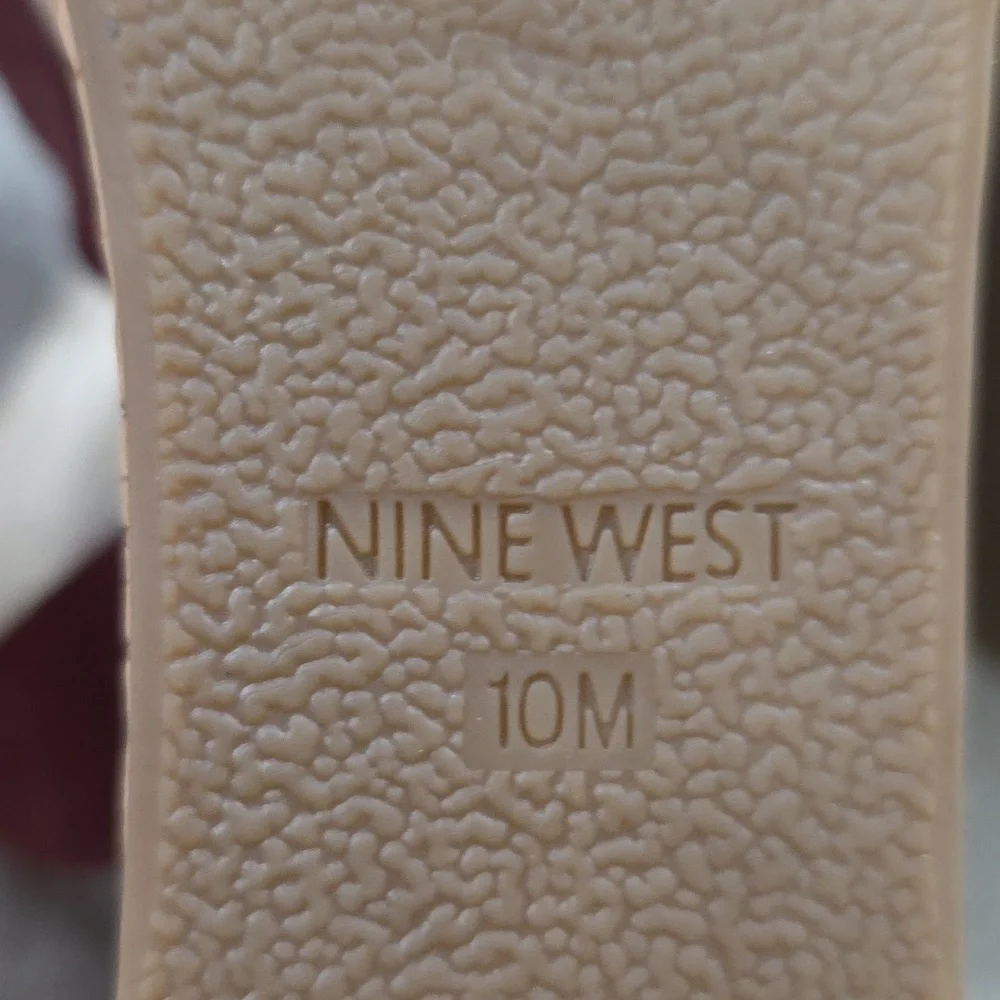Nine West Women's Platform Sandals Burgundy Leather Ankle Straps Cork Look Sz 10